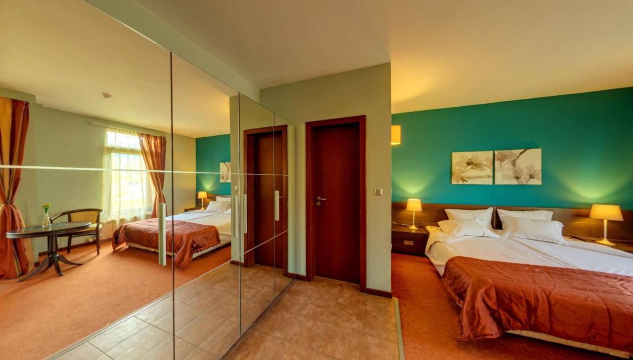 Hotel Famil - Adults Only Bansko Luaran gambar