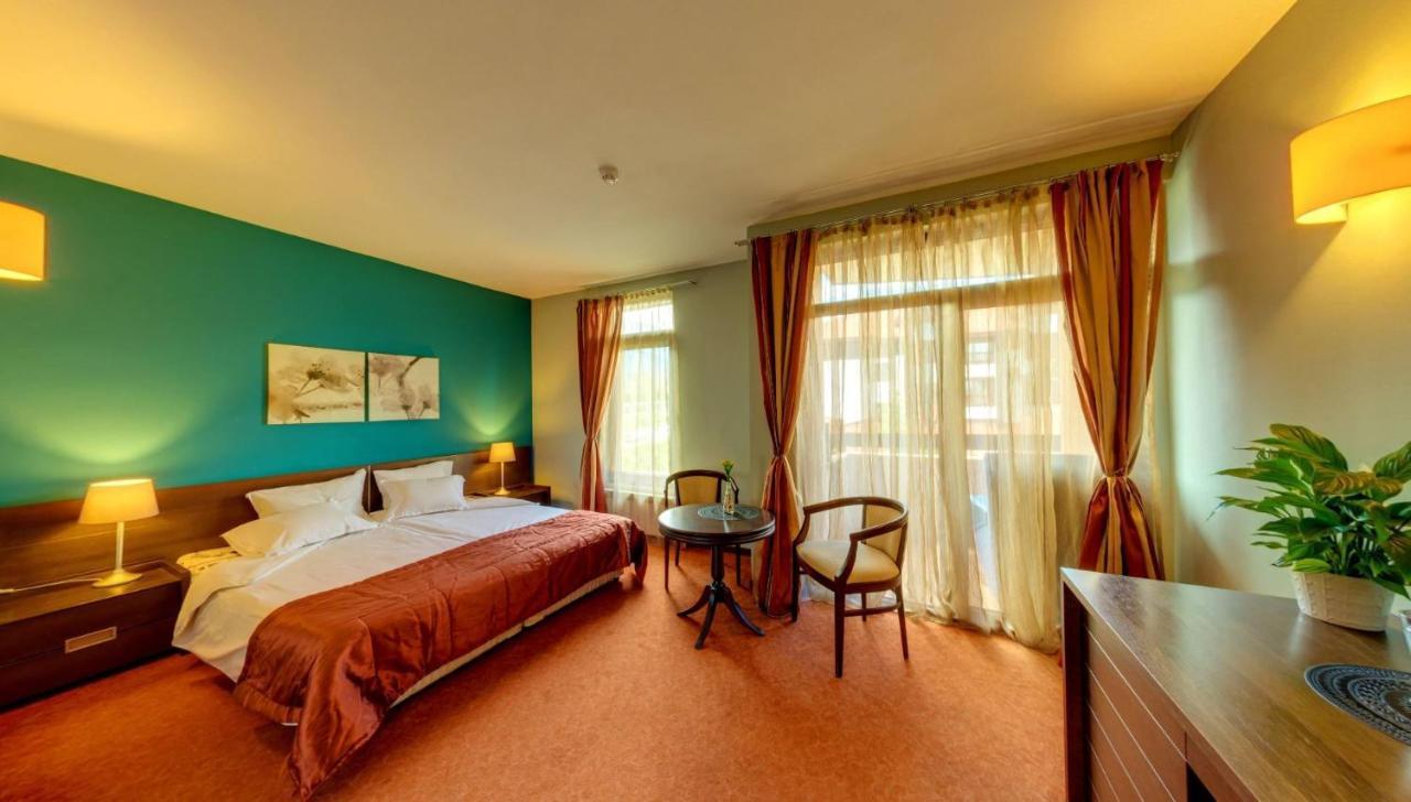 Hotel Famil - Adults Only Bansko Luaran gambar